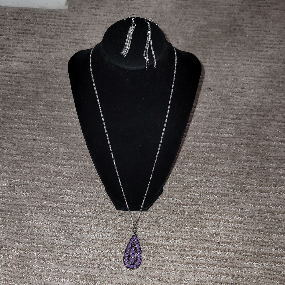 Elegant Purple Teardrop Necklace and Earring Set